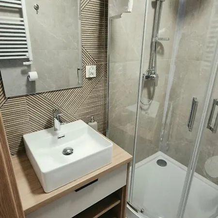 Konukevi Daglezja 3*